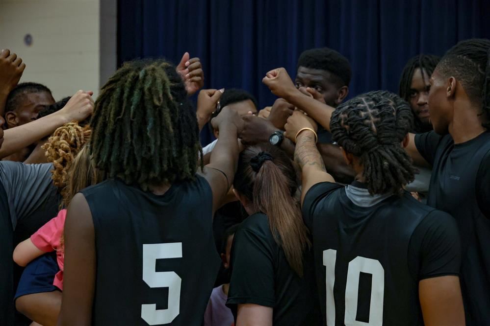 boys volleyball
